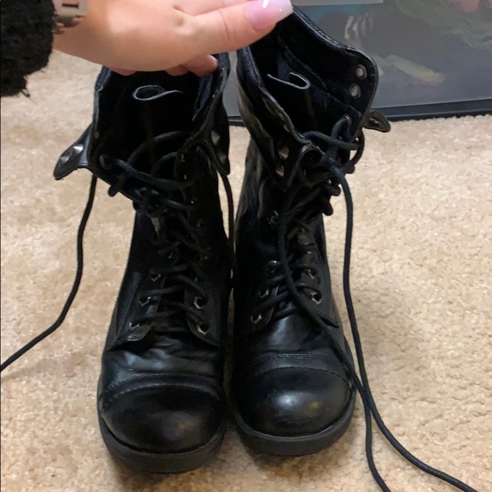 Black boots